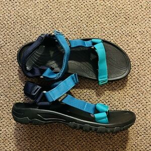 Rafting Navy and Teal Outdoor Sandals